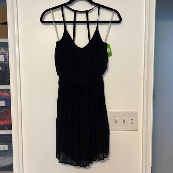 Lush Strappy Back Pleated Bottom Dress - Picture 3 of 14